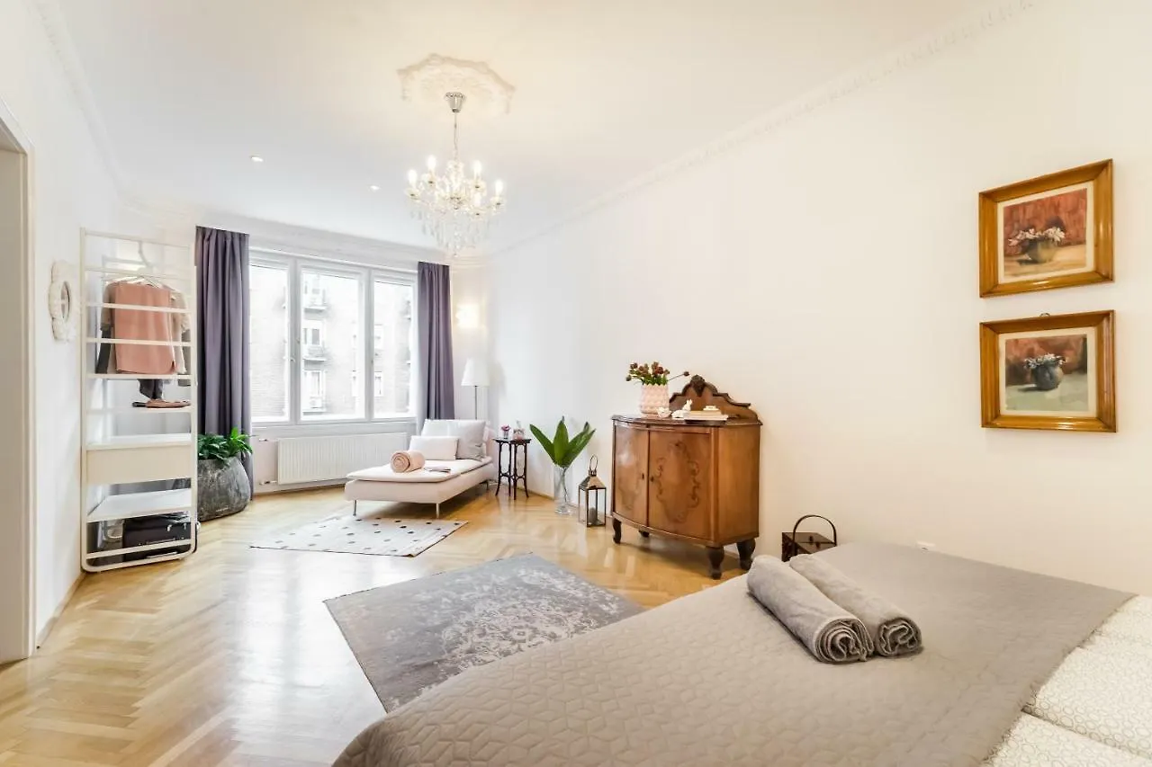 Bpr Allegro Royal Apartment Budapešť