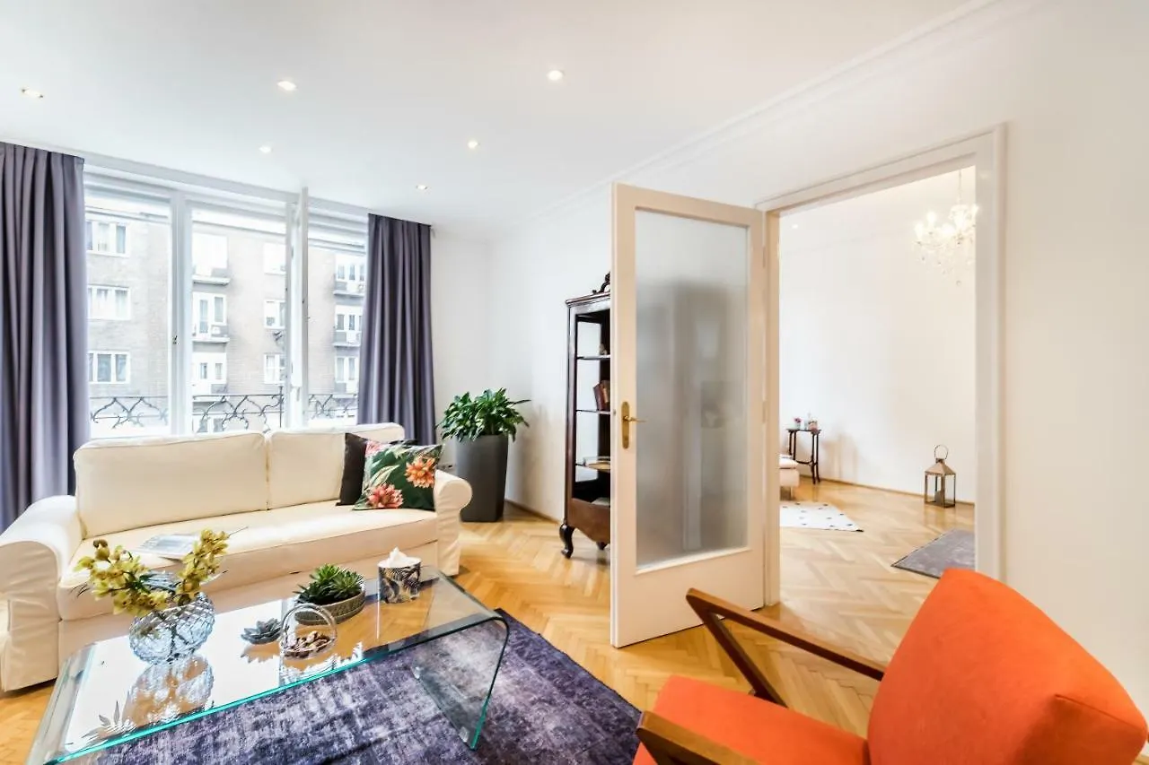 Bpr Allegro Royal Apartment Budapešť